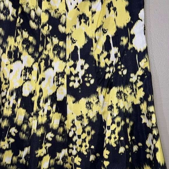 Taylor Black and Yellow Sleeveless Midi Sundress - Picture 6 of 11
